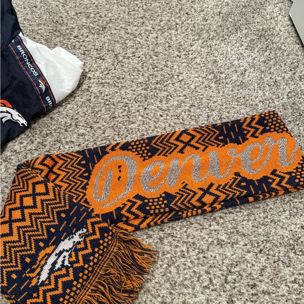 Bundle  NFL Women Broncos Team Apparel - Picture 5 of 7